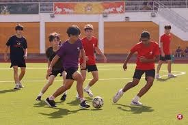 2025 赛季回顾：洛杉矶道奇队全员在夺冠后的游行中集体向费南多·瓦伦祖拉致敬